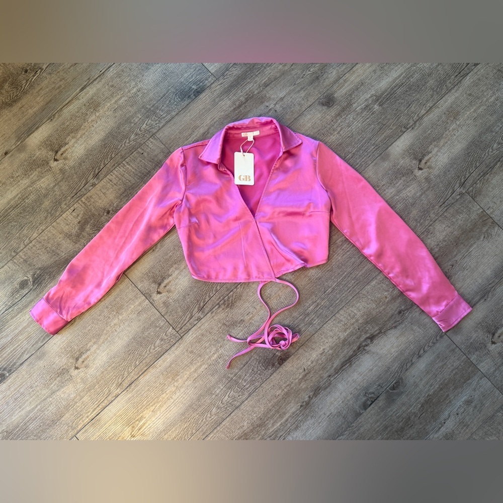 Gianni Bini Pink Satin Wrap Crop top